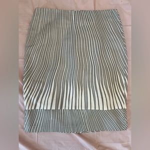 MaxMara skirt, timeless grey and white print with impeccable tailoring